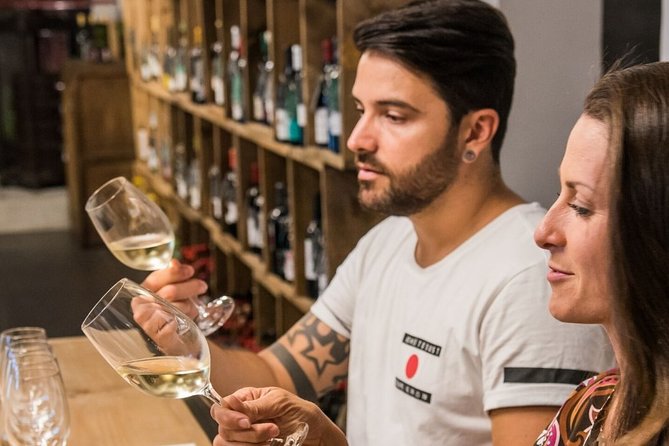 Barcelona: Wine Tasting and 5 Course Tapas Pairing Dinner - Starting with cheese, cold cuts, and a first taste