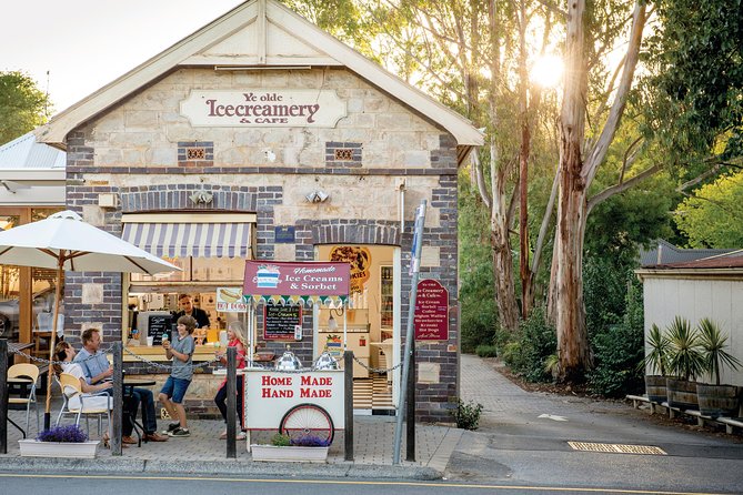 Barossa and Hahndorf Day Trip from Adelaide Including Wine Tasting and Lunch - The guides make a real difference