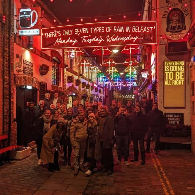 Belfast: Pub Crawl and Bar Walking Tour with Two Drinks - Key points to know before booking