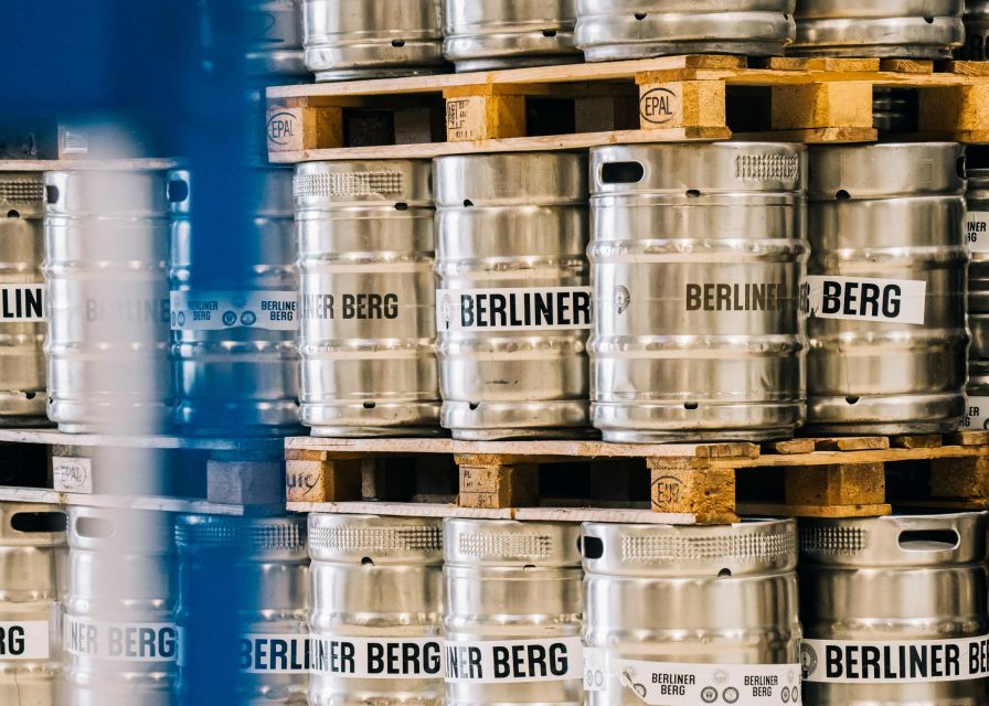 Berlin: Berliner Berg Brewery Tour with Beer Tasting - Why this Berliner Berg tour works