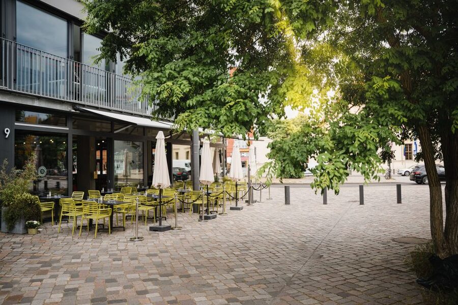 Berlin: Champagne Fine Dining Breakfast in Kreuzberg - The Kreuzberg setting and the pace of the morning