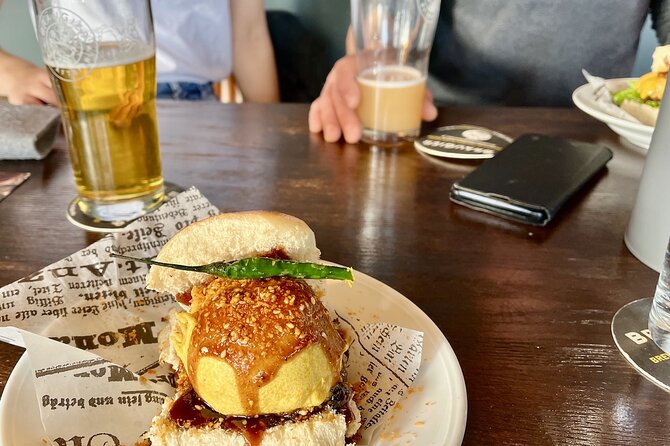 Berlin Craft Beer & Cultural Tour With Snack - What the food adds to the evening
