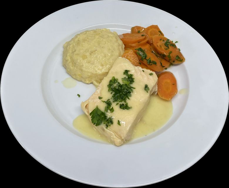 Berlin: Dinner Cruise on the Spree with Prosecco - Three courses on the Berlin Dinner Cruise