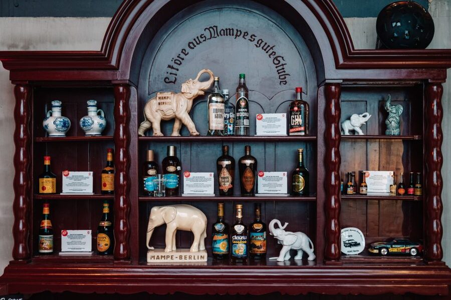 Berlin: Mampe Schnapps Brewery Tour and Tasting (IN ENGLISH) - Why the $14 price works