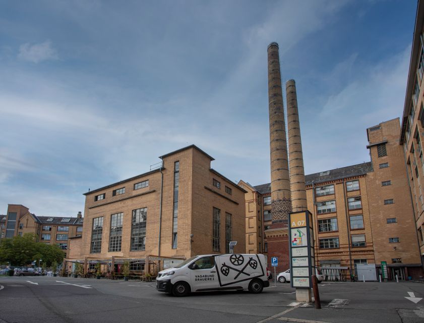 Berlin: Vagabund Brauerei Beer Tasting & Guided Brewery Tour - Learning how to taste rather than simply drink
