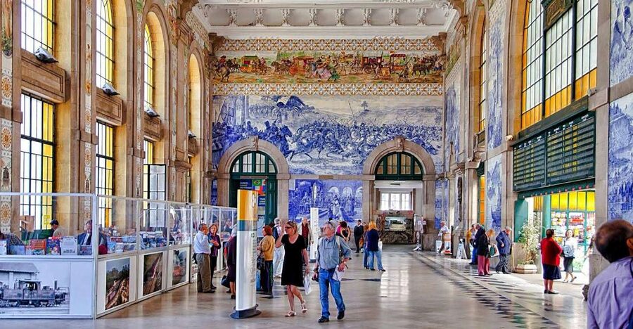 Best of Porto Guided Tour: Cruise & Wine Tasting - Starting in Porto’s historic center
