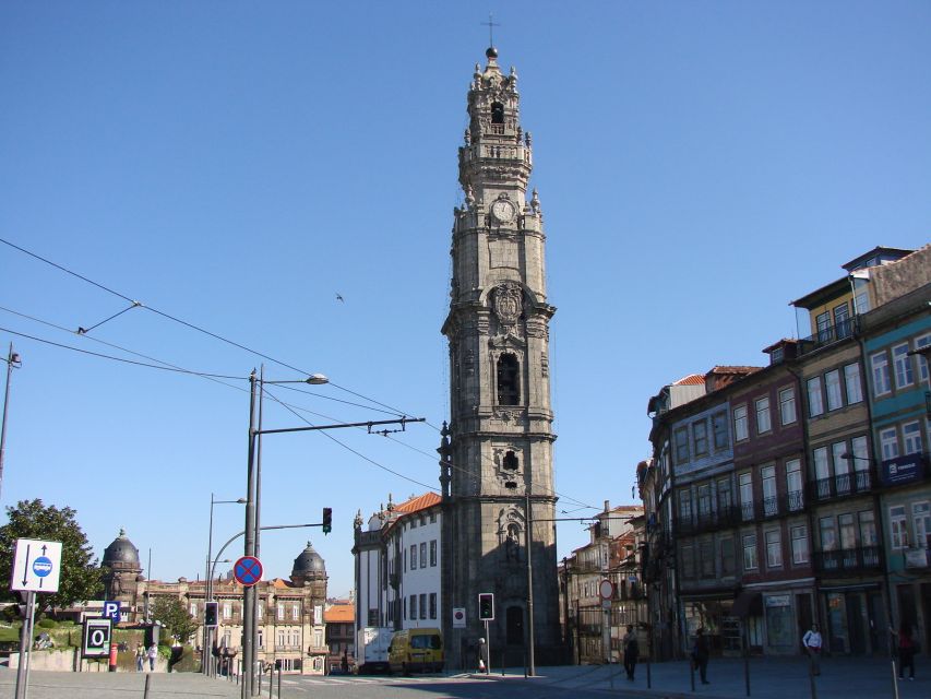 Best of Porto Guided Tour: Cruise & Wine Tasting - The one-hour Six Bridges Cruise