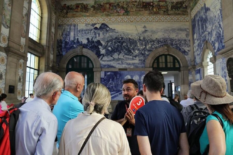Best of Porto Guided Tour: Cruise & Wine Tasting - Porto Cathedral and the Fernandina Wall