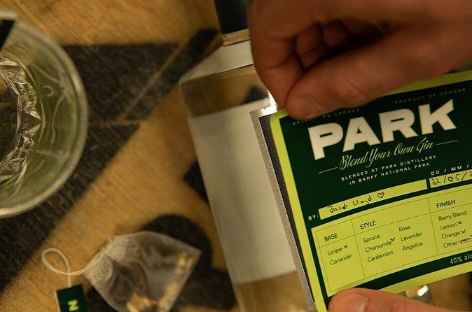 Blend Your Own Gin Experience in Banff - Planning your afternoon in Banff