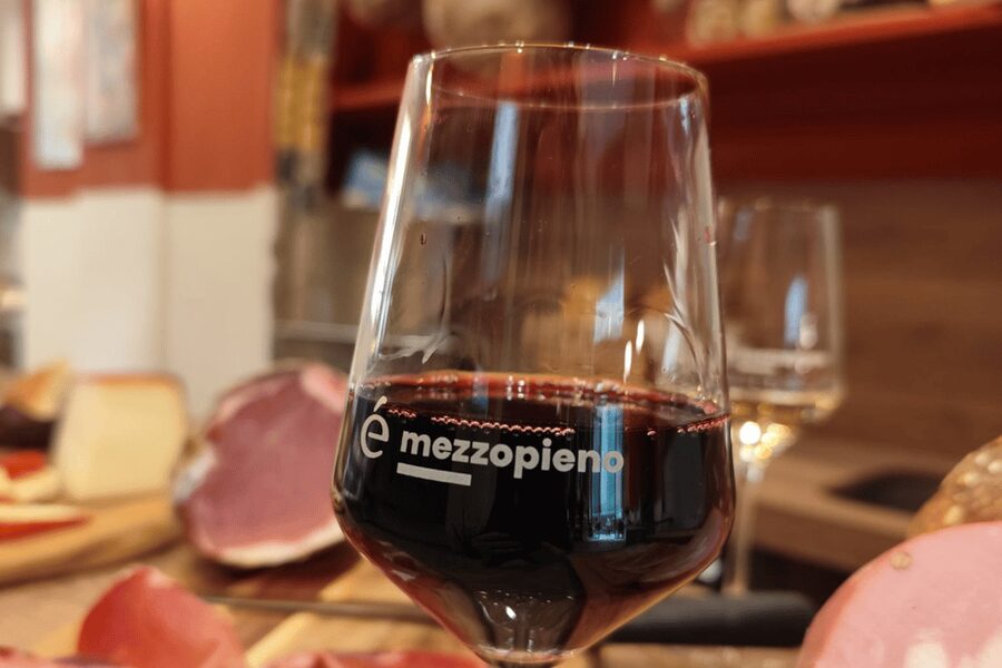 Bologna: Food and Wine Tasting with Interactive Game - The tablet Sommelier Game