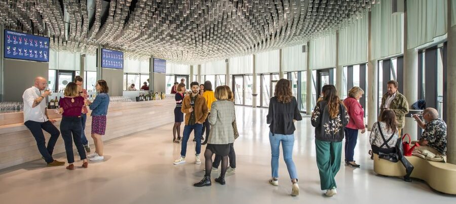 Bordeaux: Cité du Vin Entry Ticket and Wine Tasting - Food, books, and shopping after the exhibition