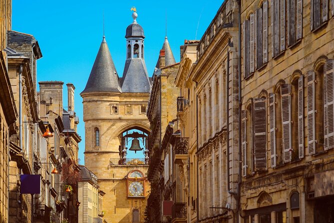 Bordeaux Food and Wine Tour : Authentic Artisanal Flavors - Saint-André Cathedral and a useful city overview
