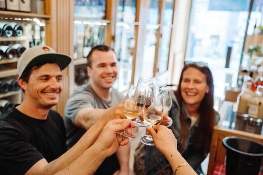 Bordeaux: Guided Food and Wine Tour with Tastings - Cathedral views and a pause near city hall