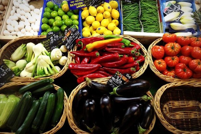 Bordeaux Old Town & Market Local Food with Wine Tastings Tour - Walking, weather and the rhythm of the tour