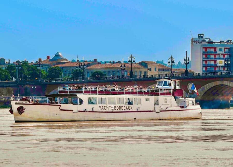 Bordeaux: River Garonne Cruise with Glass of Wine and Canelé - Key Points Before You Book