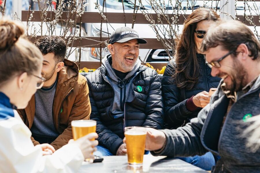 Boston: History Pub Crawl Tour Along the Freedom Trail - A social tour with a lively guide