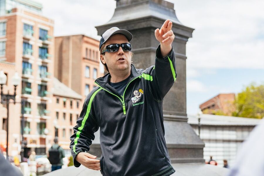 Boston: History Pub Crawl Tour Along the Freedom Trail - Faneuil Hall and the tavern side of the Revolution