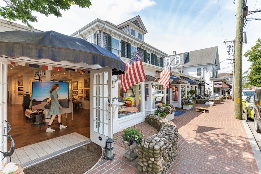 Boston: Martha's Vineyard Day Trip with Optional Island Tour - Aquinnah and the Gay Head Cliffs
