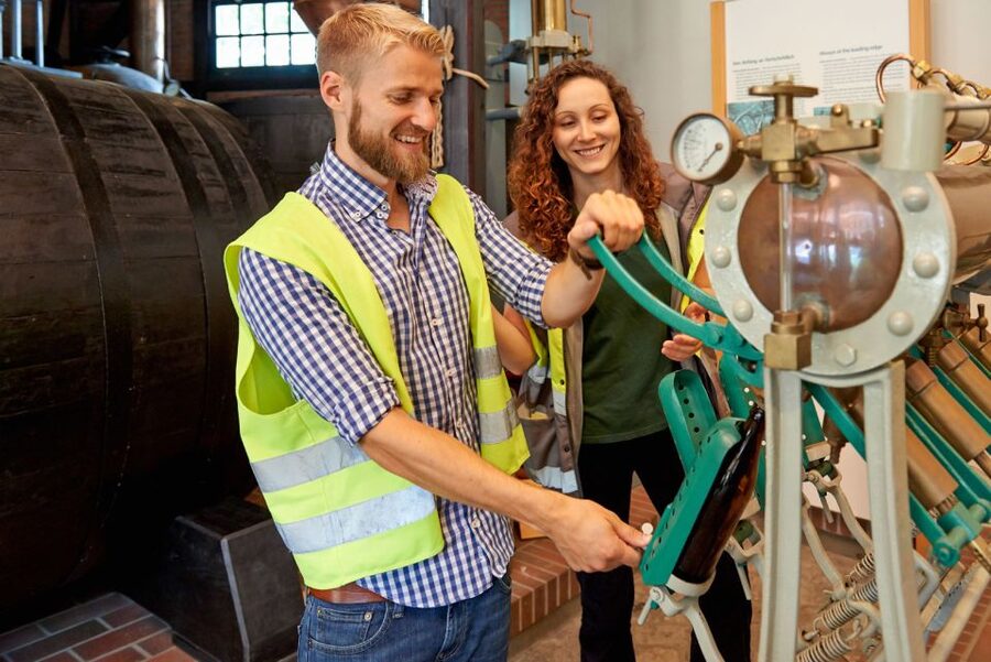 Bremen: 3-Hour Beck's Brewery Tour - The tasting in the guest room