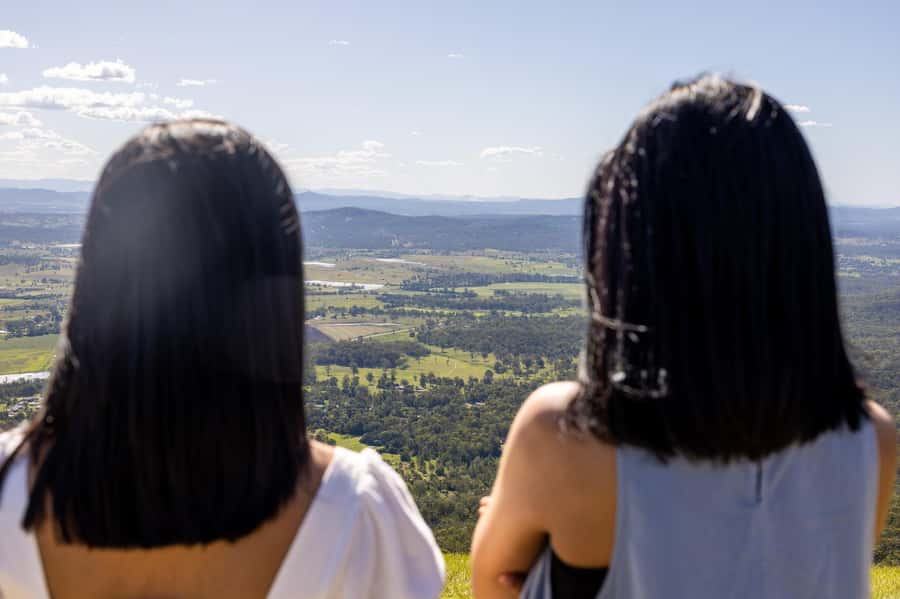 Brisbane: Tamborine Mountain Local Winery Tour with Lunch - The guides shape the day
