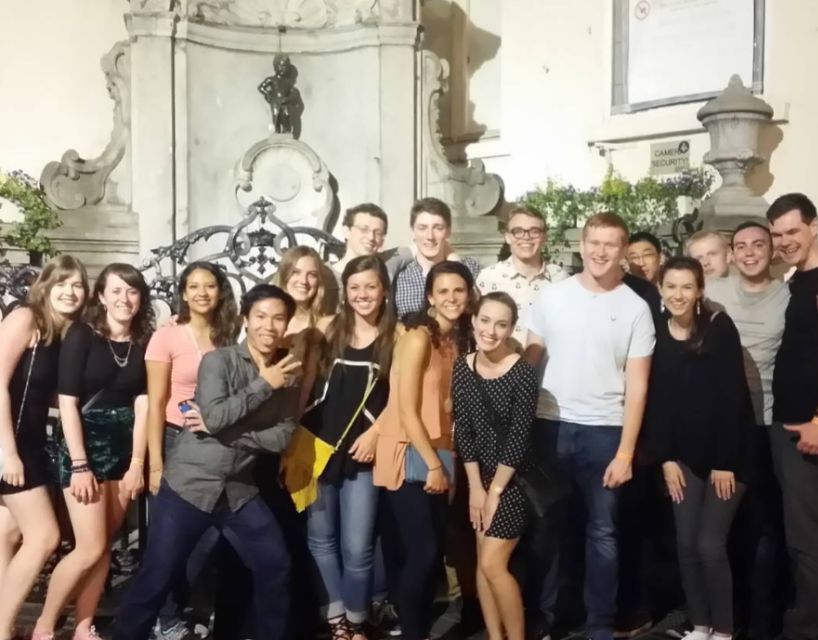 Brussels: Pub Crawl and Nightlife Party Experience - What to wear and bring