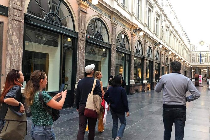 Brussels Walking and Tasting Tour (Beers,Chocolates&Fries/Waffle) - The beer tasting is the social payoff