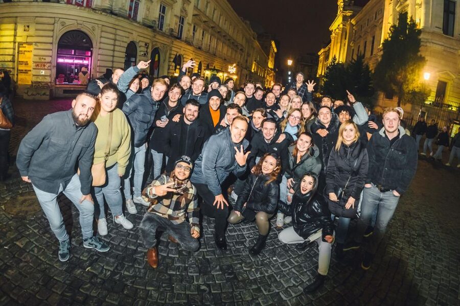 Bucharest: Weekend Pub Crawl - Four or five stops, four or five different moods