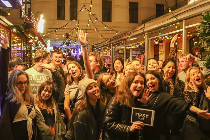 Budapest: Bar Crawl Tour with Drinks and Shots Included - Füge Udvar gives the night a useful final stop