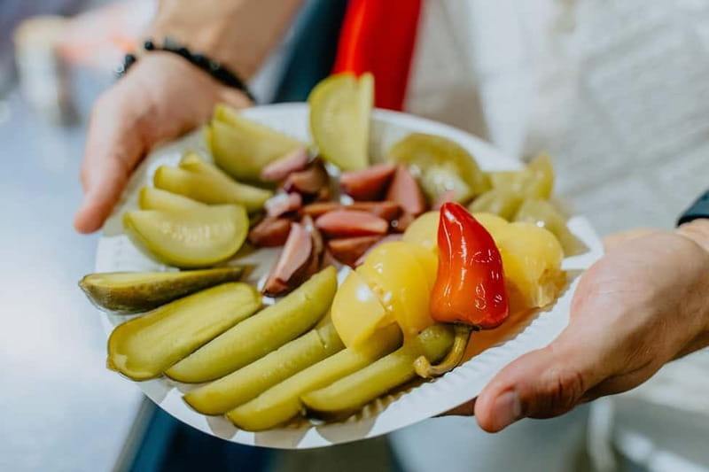 Budapest: Food Tour with Wine tasting By Foodapest™ 2025 - Comparing the 11:30 AM and 5:00 PM options
