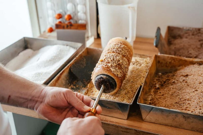 Budapest: Food Tour with Wine tasting By Foodapest™ 2025 - The first tastings: market produce and local bakery treats