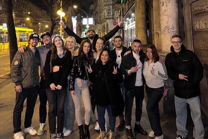 Budapest Ruin Pub Crawl +6 Shots +VIP Entries +Drinking Games - Retro bars and the changing route