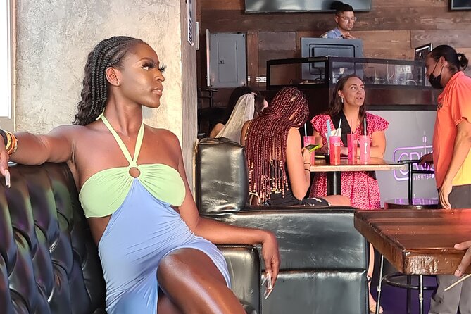 Cabo Bar Crawl - The BEST Bar and Clubs in Cabo - Maranta Los Cabos and the first round of shots