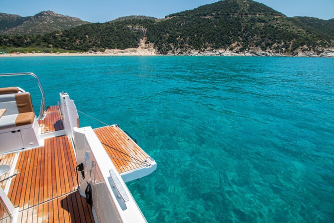 Cagliari 3 Hours Luxury Motorboat Tour - Wine and Snorkeling - Practical packing advice