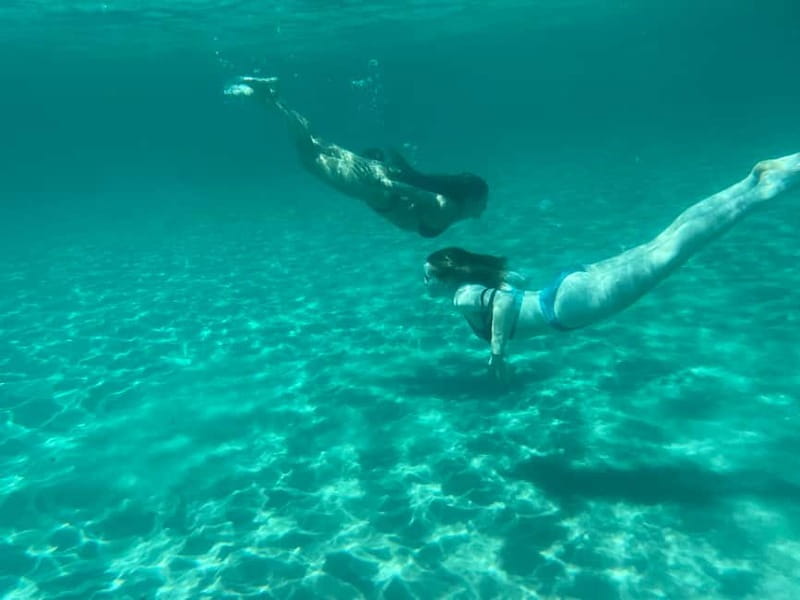 Cagliari: Boat Tour with 4 Swim Stops, Snorkeling & Prosecco - What to bring