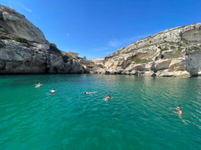 Boat Tour with 4 Swim Stops, Snorkeling & Prosecco