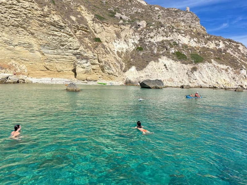 Cagliari: Boat Tour with 4 Swim Stops, Snorkeling & Prosecco - What snorkeling is really like