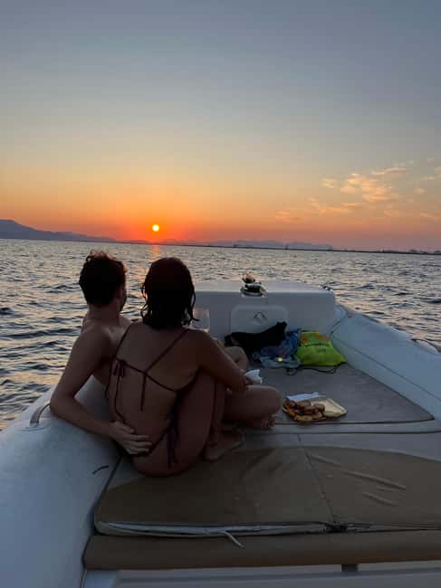 Cagliari: Sunset Boat Tour with Aperitif and Prosecco - Should you book it?