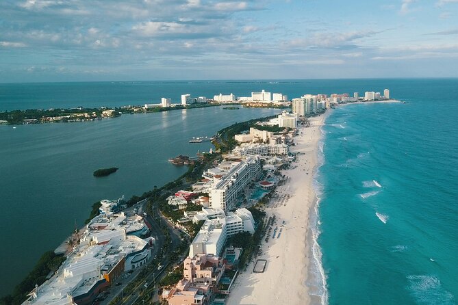 Cancun Guided Sightseeing, Shopping and Tasting Tour - Dolphins Beach gives you Cancun’s classic photo