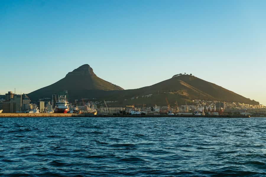 Cape Town: Sunset Champagne Cruise and 3-Course Dinner - Setting out from the V&A Waterfront