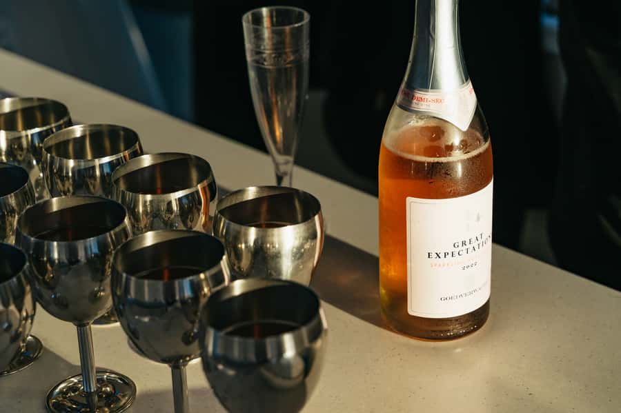 Cape Town: Sunset Champagne Cruise and 3-Course Dinner - Sparkling wine, music, and the social mood