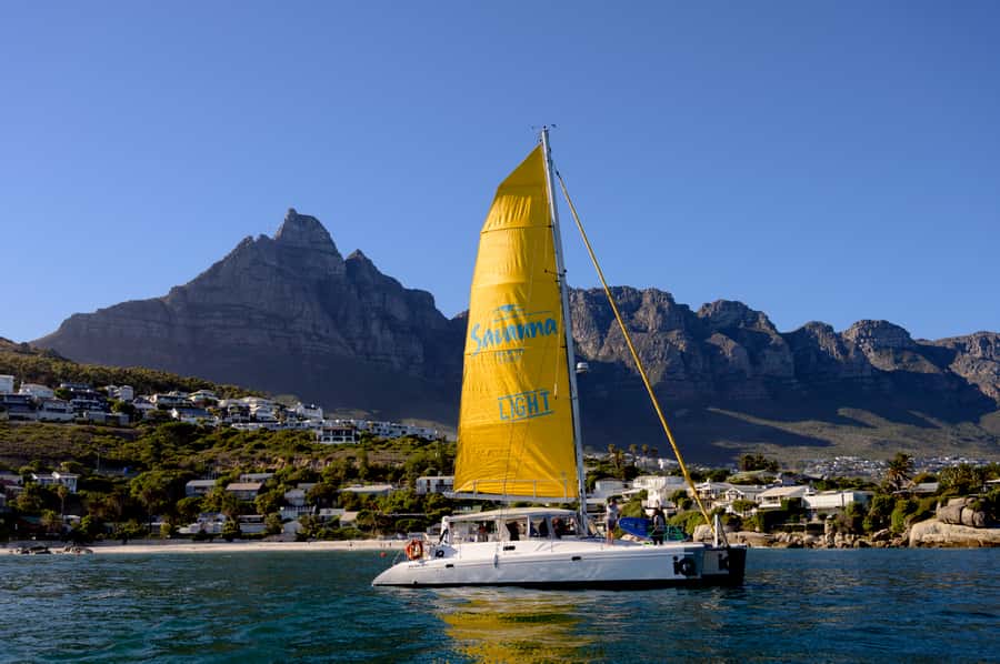 Cape Town: V&A Waterfront Gin Voyage Cruise - The gin and tonic tasting
