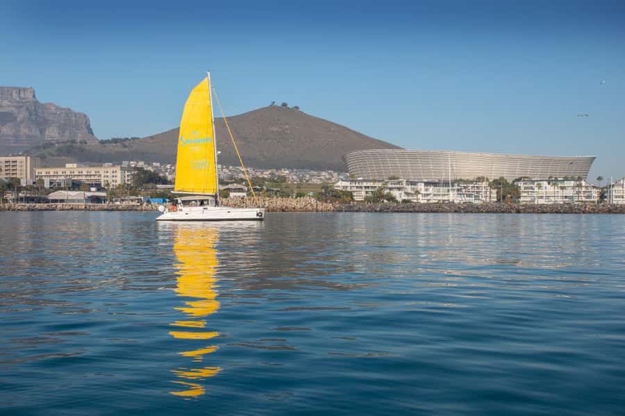 Cape Town: V&A Waterfront Gin Voyage Cruise - Table Mountain from the Atlantic side