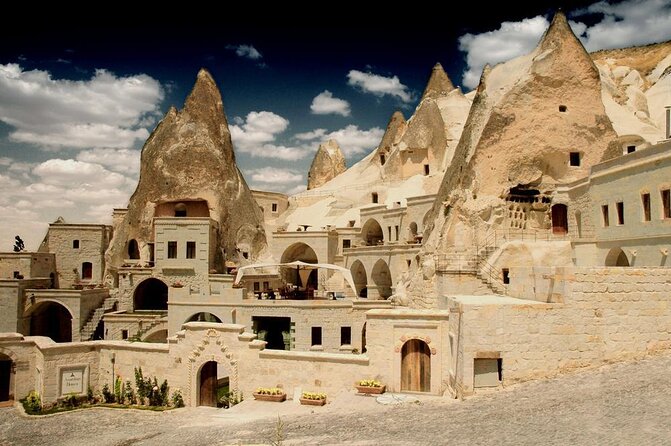 Cappadocia Balloon Ride with Breakfast, Champagne AT GOREME OVER - Key points at a glance