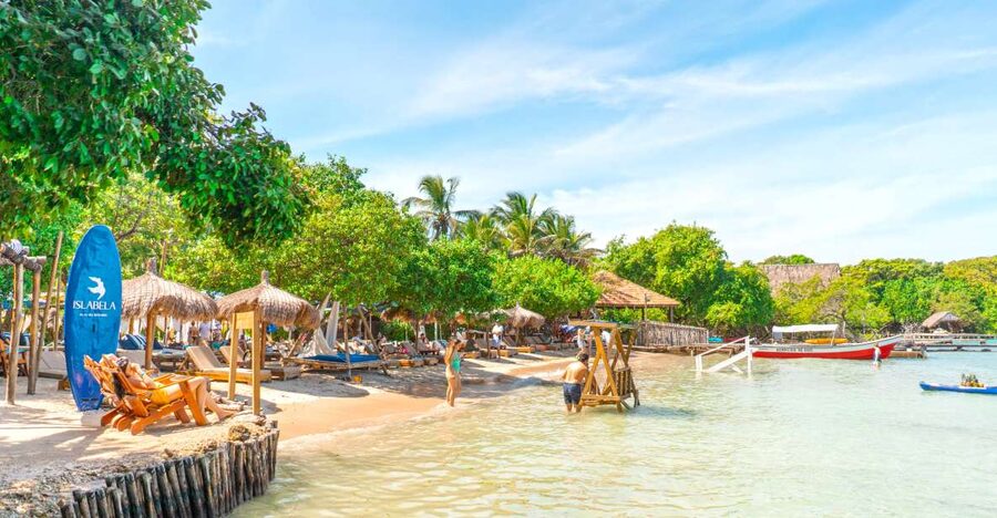 Cartagena: Islabela Islands Boat Trip with Lunch & Cocktail - Key points to know before you book