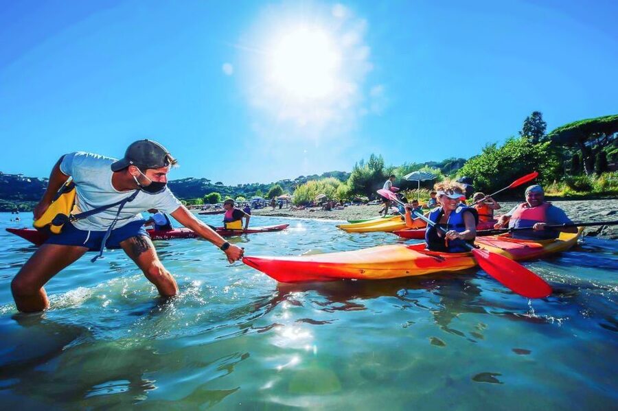 Castel Gandolfo: Kayak Food and Wine Tour - Who will get the most from this tour?