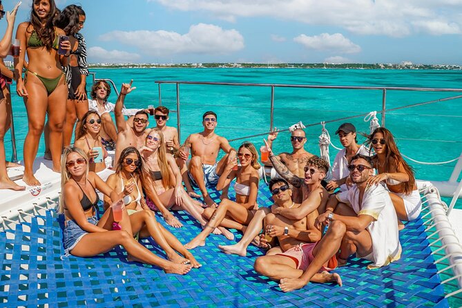 Catamaran Booze Party With Open Bar in Cancun - Is $54.50 good value?