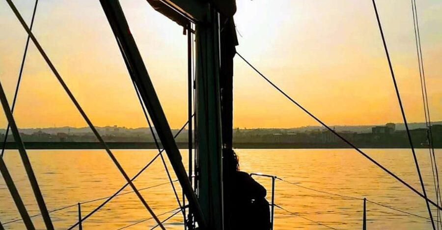 Catania: Guided Sunset Sailing Trip with Aperitif & Prosecco - Sailing Out From Catania Nautical Club