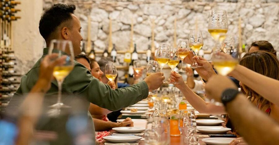 Catania: Volcanic Wine Tasting in a Metropolitan Market - Key points to know before booking