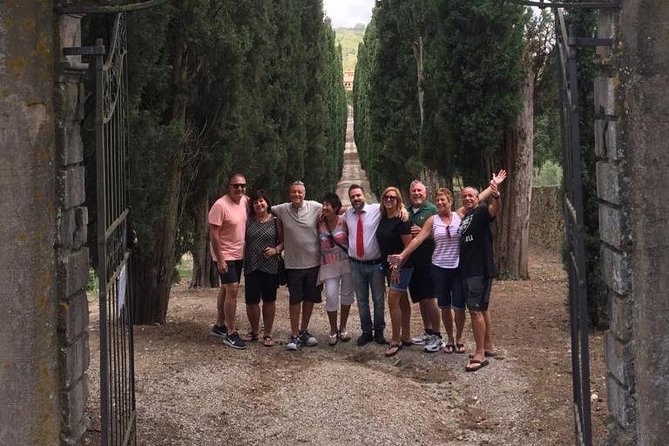 Cellar Tour & Wine Tasting - The tasting is also lunch