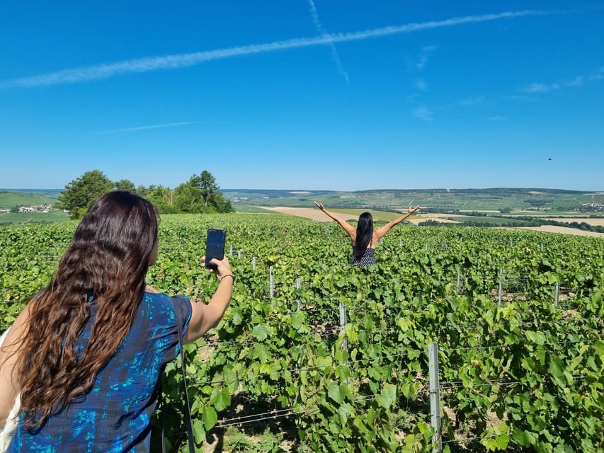 Champagne Vineyard Experience: Delve into the terroir - Who will get the most from this experience